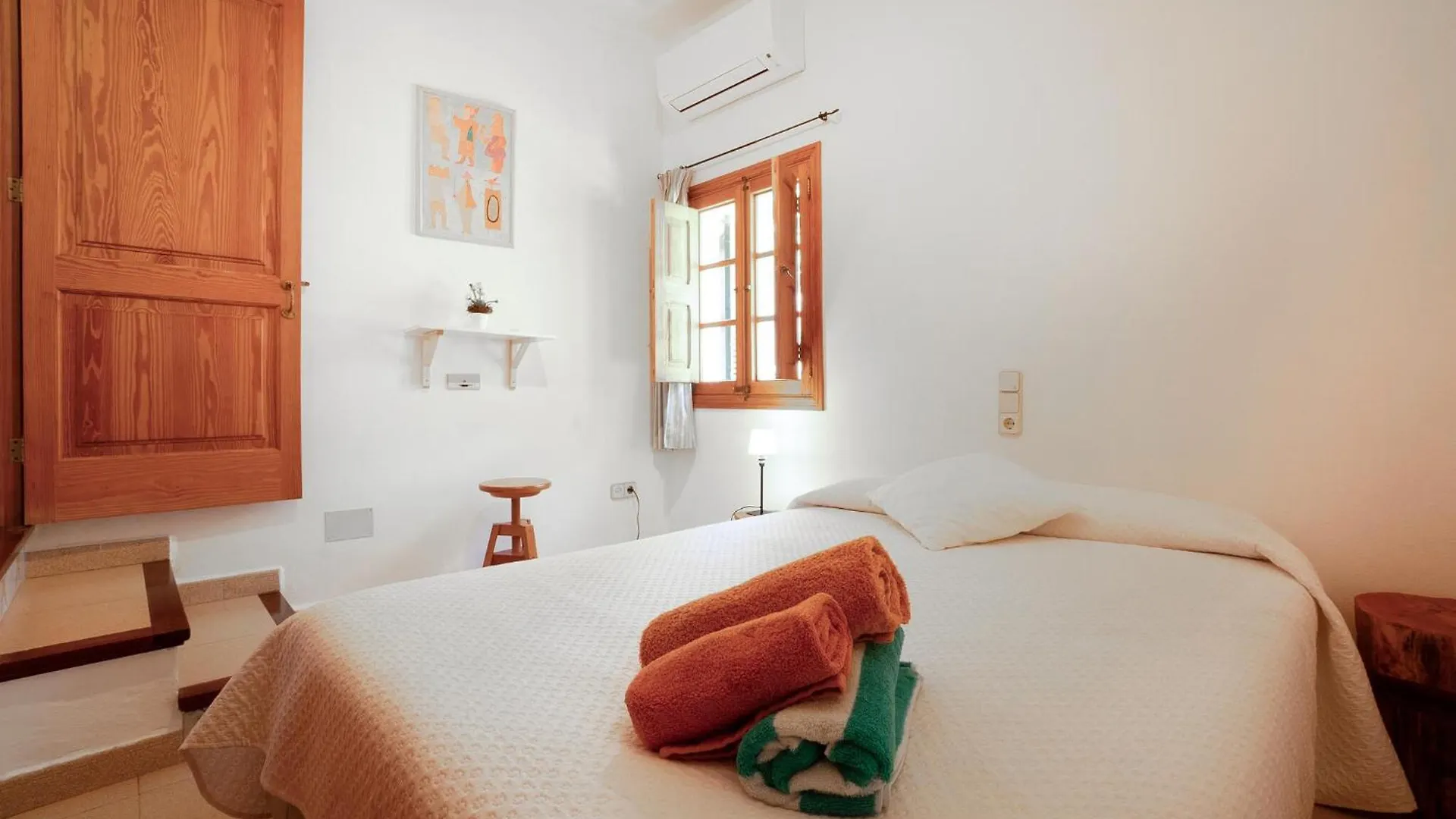 Dom wakacyjny Amazing Home In Caimari With Wifi Hiszpania
