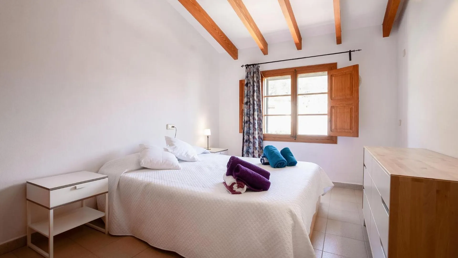 Amazing Home In Caimari With Wifi Dom wakacyjny